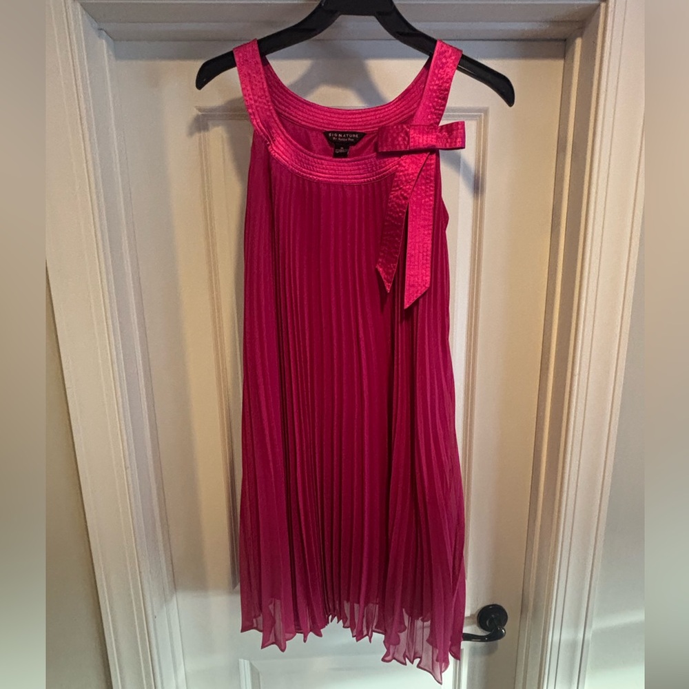 Robbie Bee Fuchsia Pleated Mini Dress
